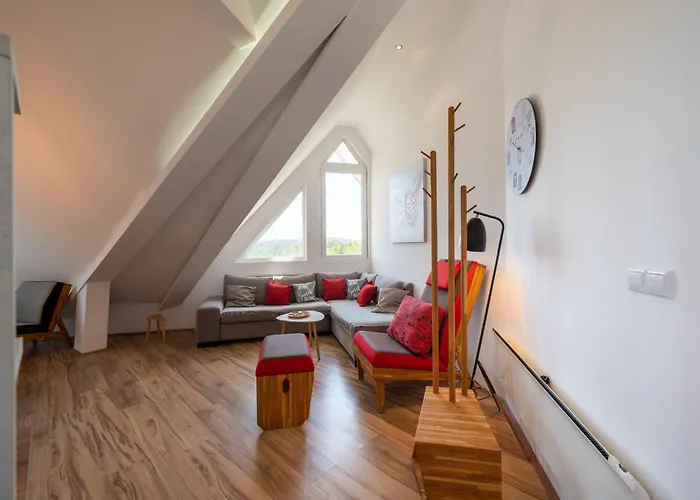 Senka 2 * Дивчибаре